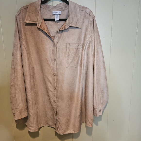 Catherines Taupe Faux Suede Button-Up Shirt – Size 22/24W – Soft, Chic & Comfy - Picture 1 of 4